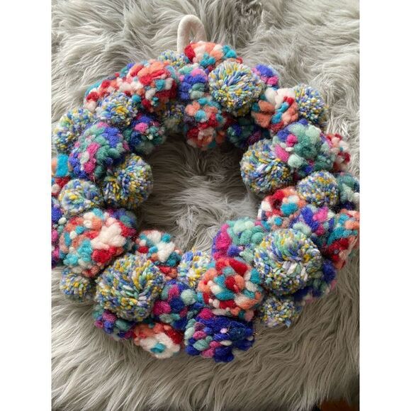 17" Anthropologie Merry Making Pompom Bonanza Wreath Multicolor Copper Tinsel - Picture 1 of 4